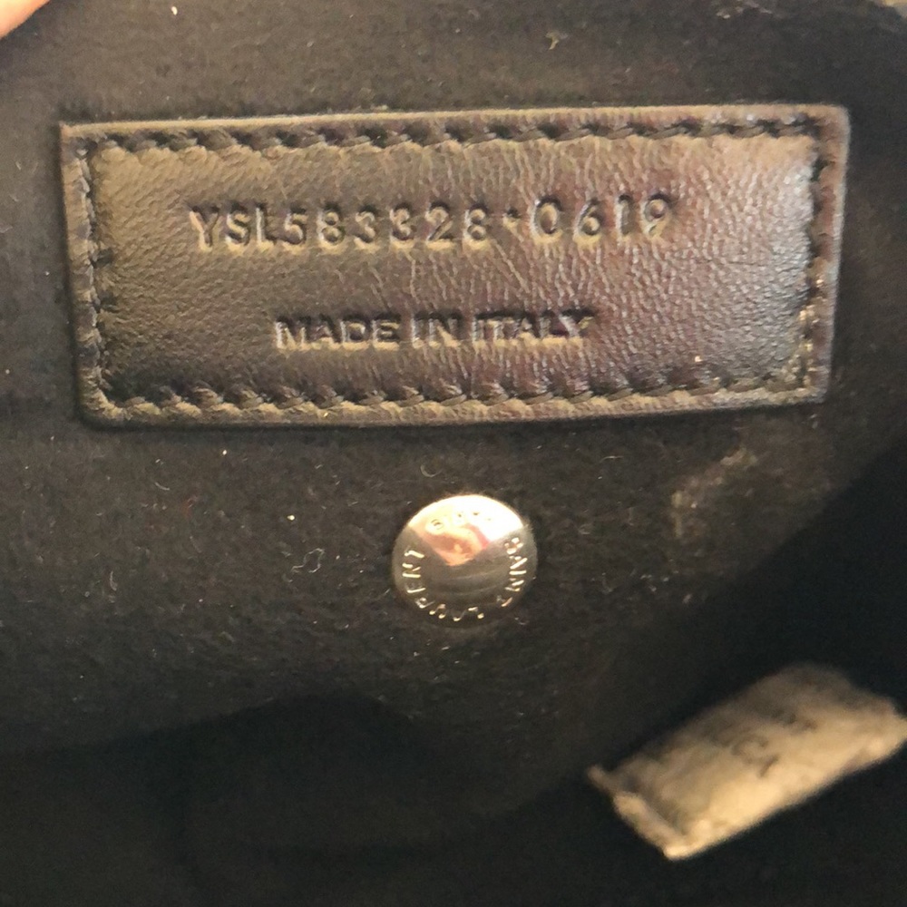 Saint Laurent Bucket Bag - Picture 7 of 8